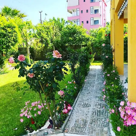 Deluxe Groundfloor With Garden Only For Long Term Rental *