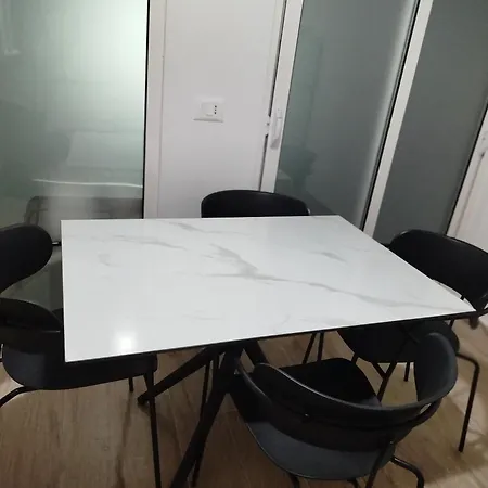 Apartment Deluxe Groundfloor With Garden Only For Long Term Rental Durrës